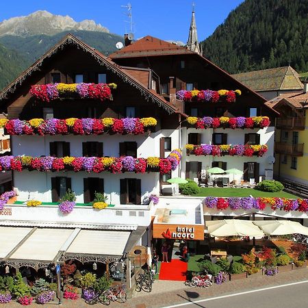 Active Hotel Ancora Predazzo Luaran gambar