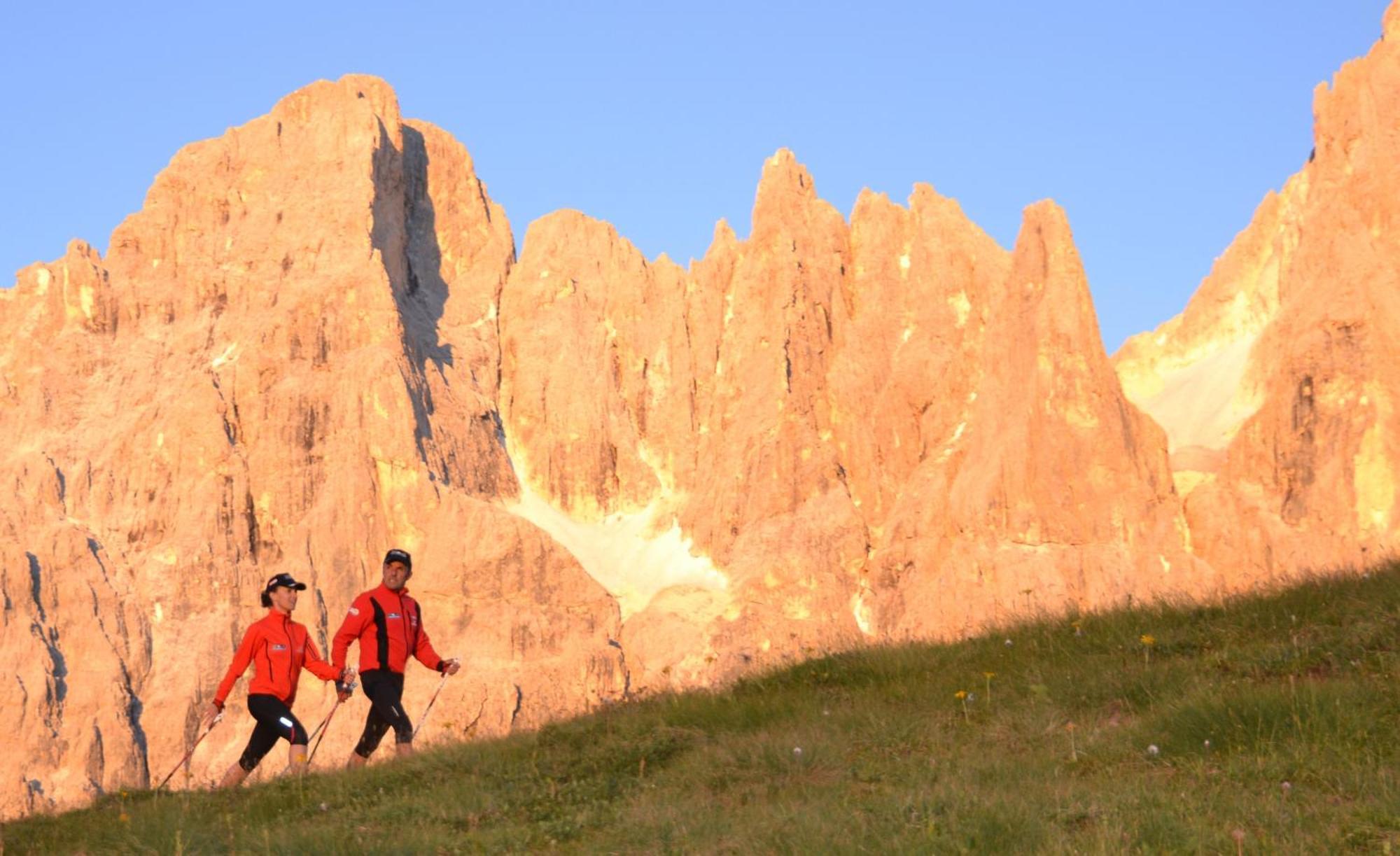 Active Hotel Ancora Predazzo Luaran gambar